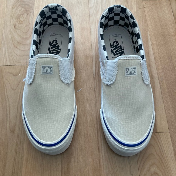 Never Worn with Box Vans vault Inside Out Slip Ons - Picture 1 of 3